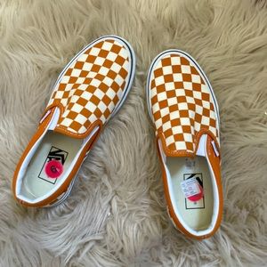 VANS Orange Checkerboard Classic Slip Ons - YOUTH 6 (Women’s 7.5)